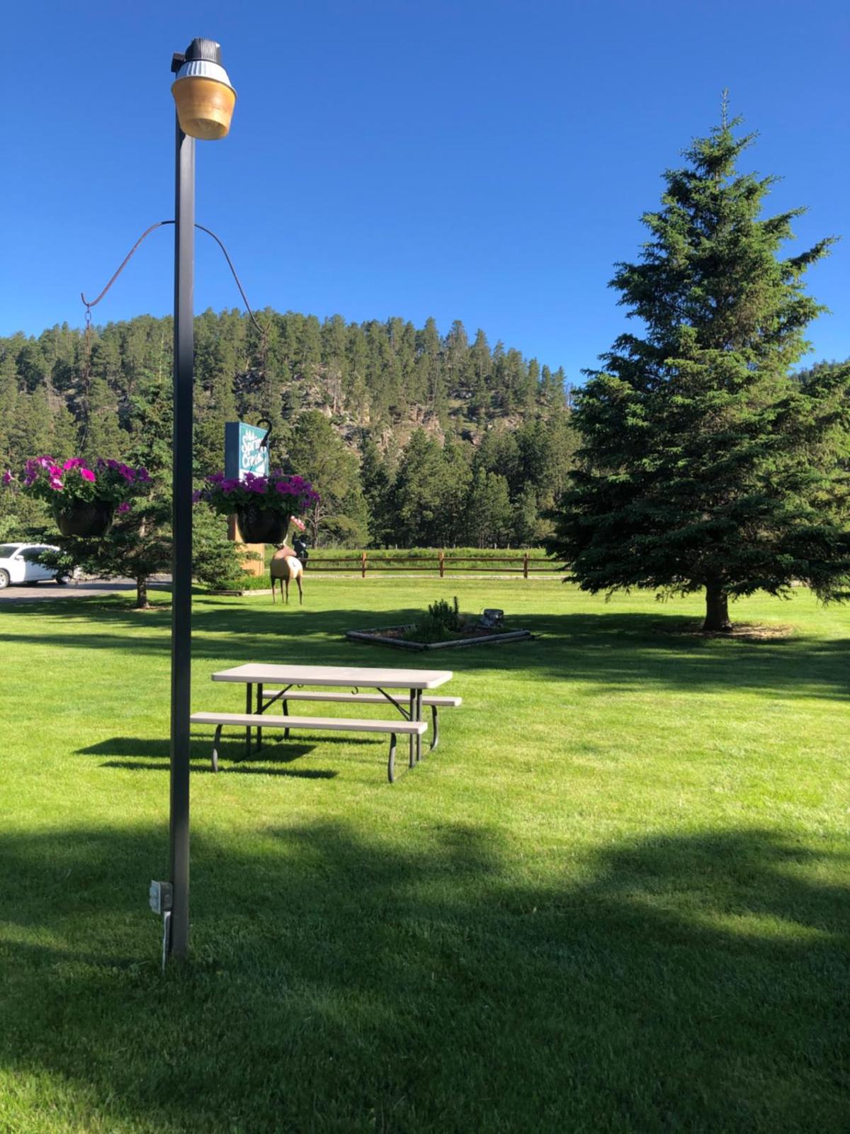 Spring Creek Inn Main image 2